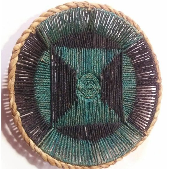 Woven Hanging Wall Décor Round Basket Boho Artistic Straw Dinning Placemat VTG - Picture 1 of 3